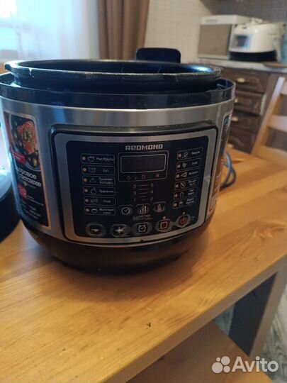 Мультиварка- пароварка redmond