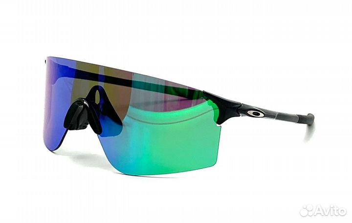 Спортивные очки Oakley Evzero