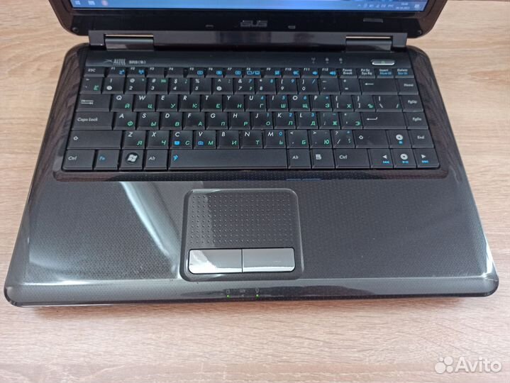 Шустрый офисный ноутбук Asus 14