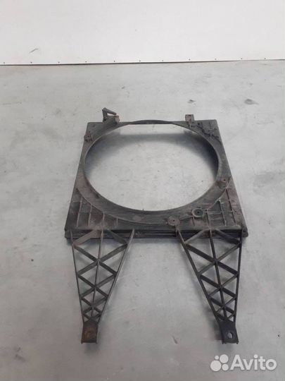 Диффузор вентилятора Skoda Roomster 2008 6Q0121207