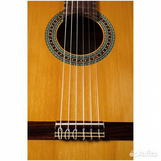 Классическая гитара Perez 610 Cedar