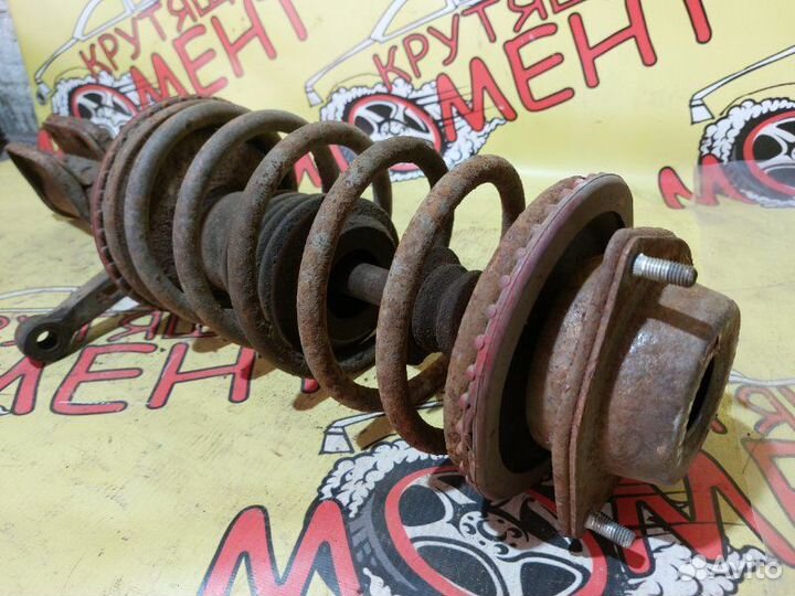 Стойка подвески передняя левая Ваз LADA 2110 седан