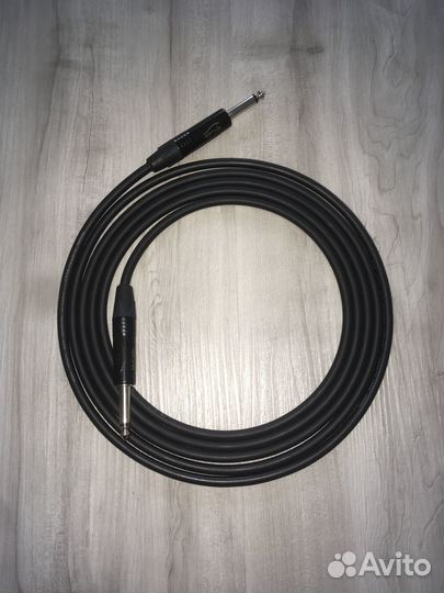 Инструментальный кабель Mogami 2524, Neutrik, 2,8m