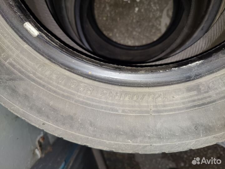 Yokohama Ice Guard IG60 175/65 R14