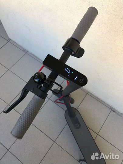 Электросамокат xiaomi 1S (улучшенная версия m365)