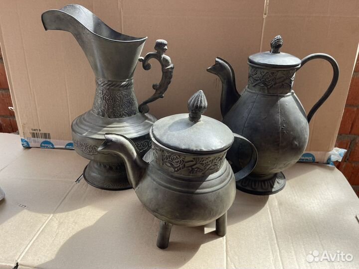 Кувшин декоративный