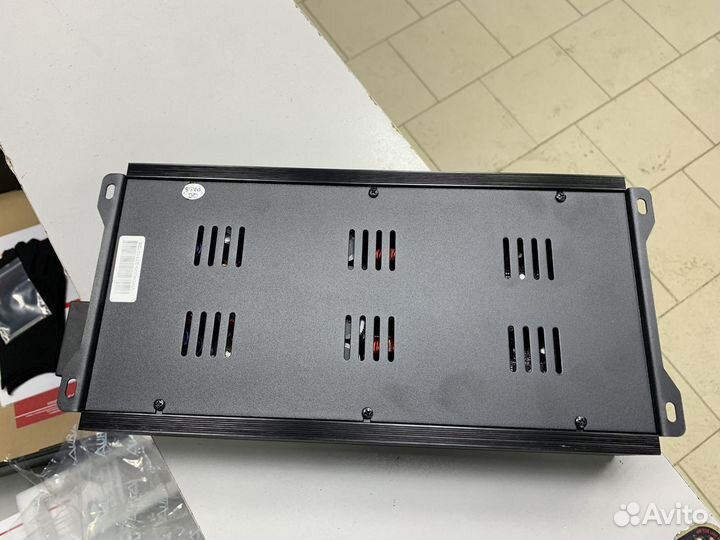 Усилитель Aura Venom-D4.200