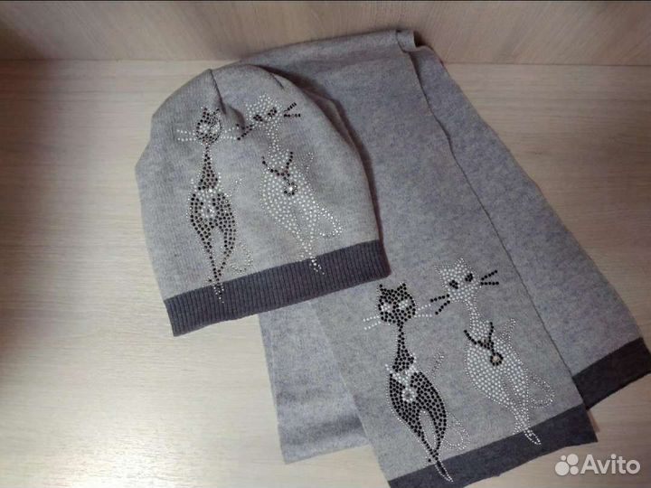 Комплект шапка и шарф