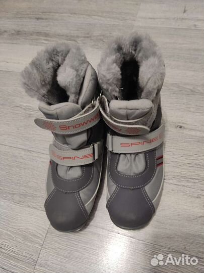 Лыжные ботинки детские 35