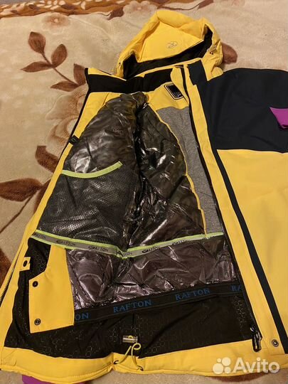 Горнолыжный костюм женский