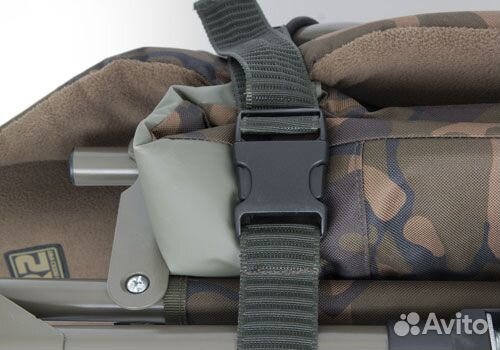 Продам новую раскладушку Fox R2 Camo Bedchair