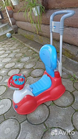 Машинка каталка chicco