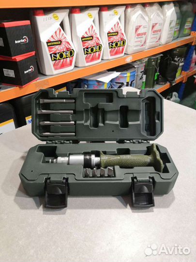 Отвёртка ударная с защитной рукояткой + вставки