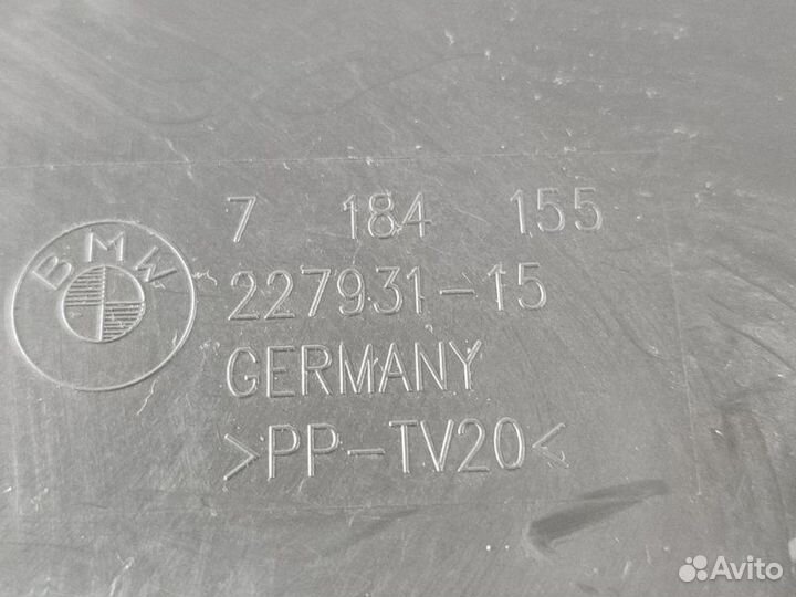 Воздуховод тормозного механизма левый Bmw 7 F01