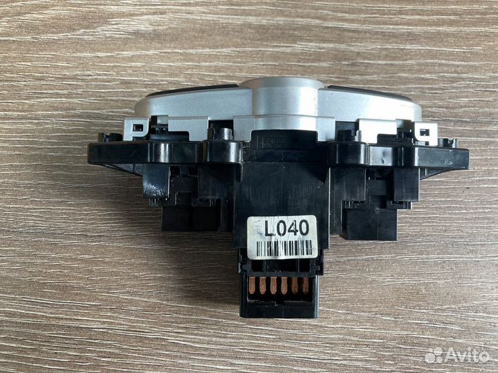 Hyundai Solaris Блок кнопок