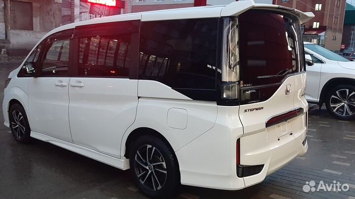 Honda Stepwgn 1.5 CVT, 2019, 22 150 км
