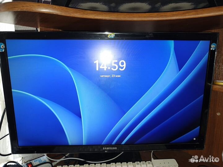 Монитор для компьютера 27 дюйма