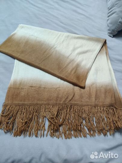 Шарфы платки палантины