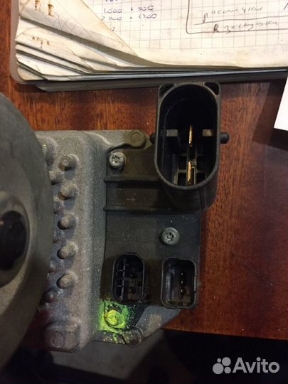 Мотор рулевой рейки Пежо 207