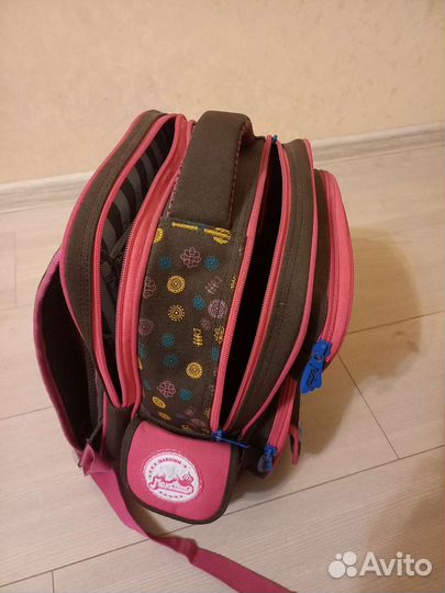 Школьный рюкзак