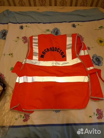 Рабочий костюм/ Спецодежда (Роба/спецовка)