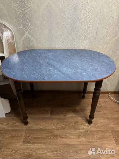 Кухонный стол бу