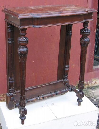 Продам Зеркало с подзеркальником резной старинный