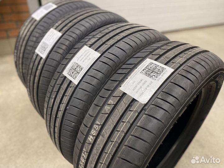 Kumho Ecsta HS51 215/60 R17 96H