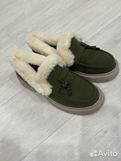 Лоферы женские с мехом