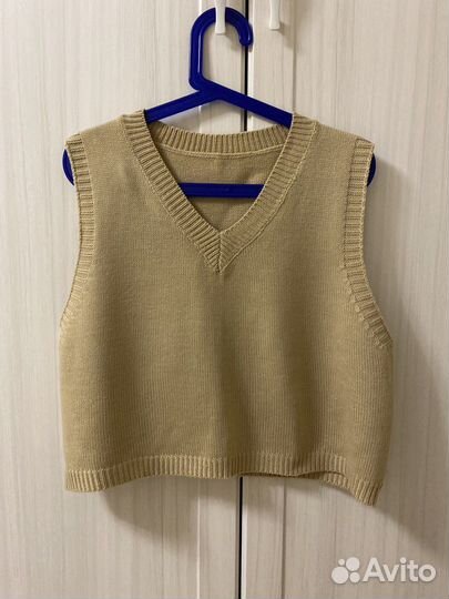 Жилетка женская