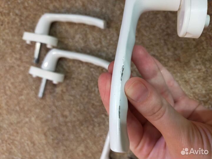 Ручки оконные