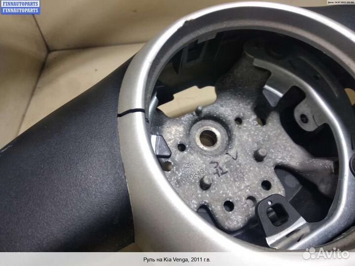 Руль Kia Venga, 2011