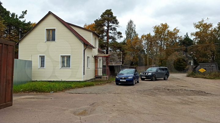 Отдельно стоящее здание (торгово-офисное), 92 м²