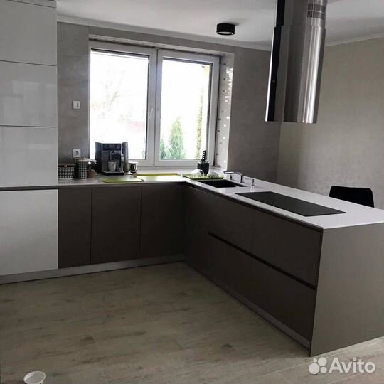 Кухонный гарнитур на заказ. Paccpoчкa дo 12 мecяцe