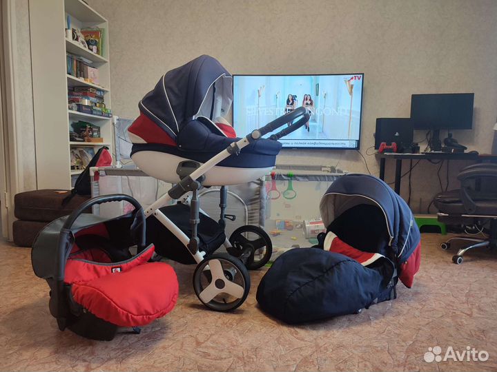 Детская коляска 3 в 1