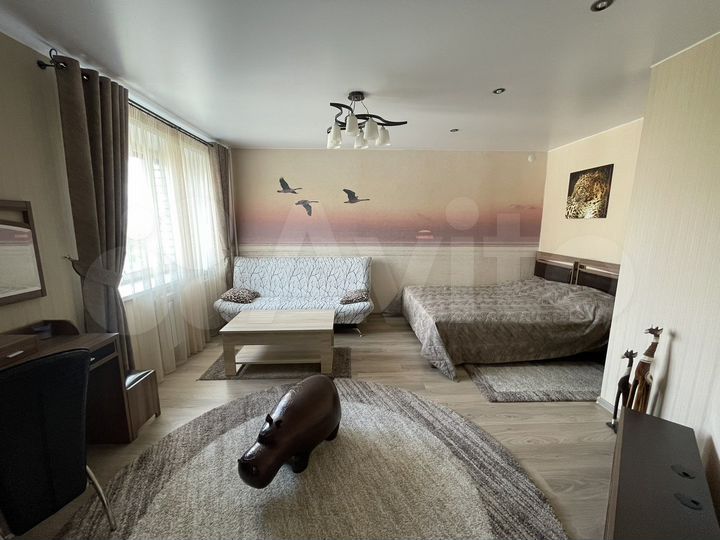 1-к. квартира, 42 м², 8/10 эт.