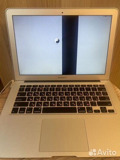 Apple MacBook Air (A1369) 2011г