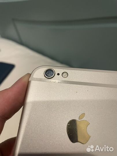 Телефон iPhone 6s