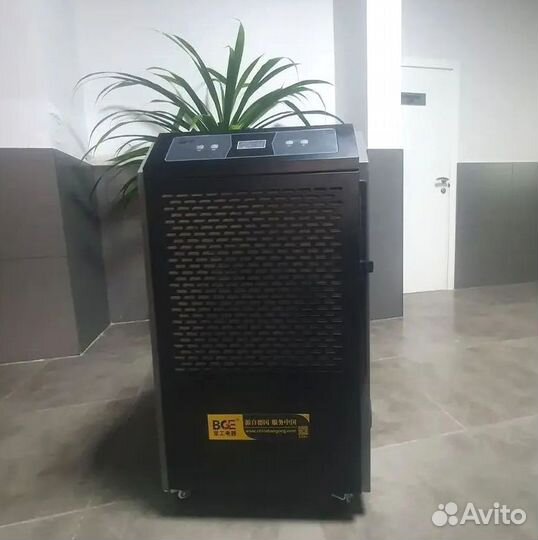 Осушитель воздуха до 140 м². Высокая мощность