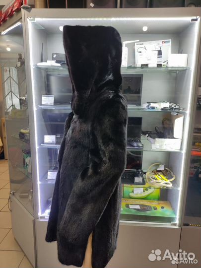 Шуба норковая 40-42р с капюшоном