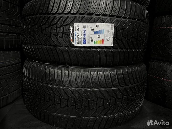 Hankook Winter I'Cept Evo 3 X W330A 285/35 R22 и 315/30 R22 110V