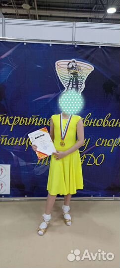 Рейтинговое платье для бальных и спортивных танцев