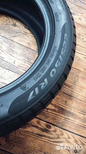 Pirelli Winter Sottozero 3 225/50 R17