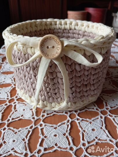 Корзина для хранения вязаная