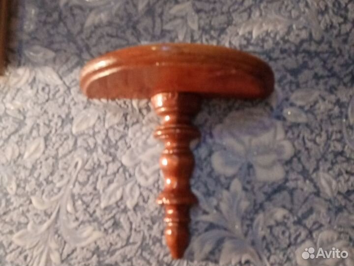 Полочка настенная деревянная