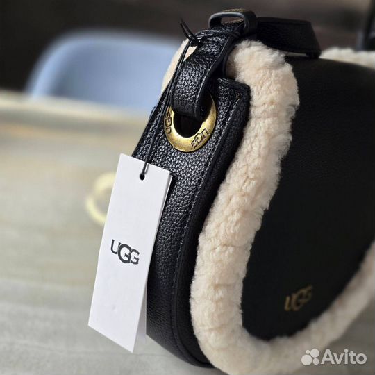 Сумка UGG тоут на плечо для модниц