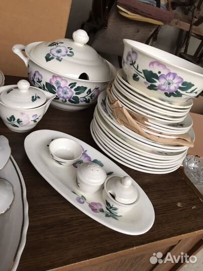 Сервиз столовый, глиняный