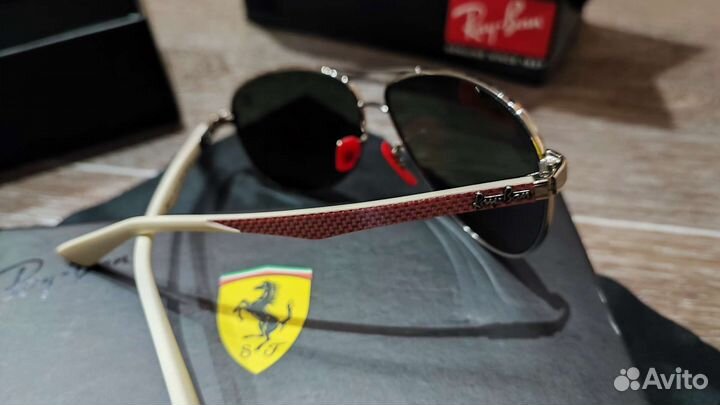 Продам очки Ray Ban