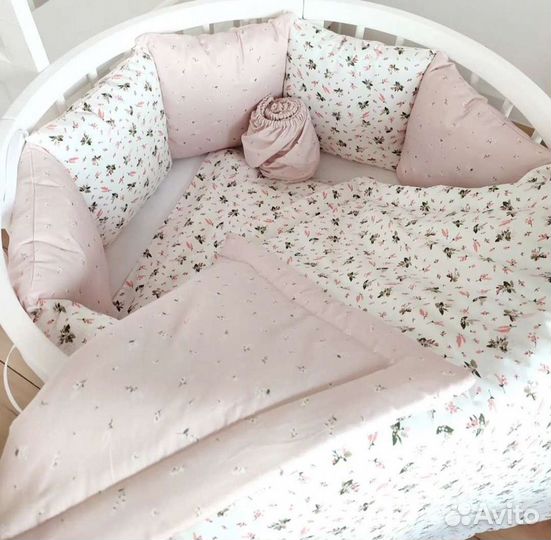 Бортики в кроватку