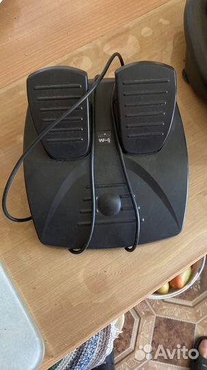 Игровой руль и педали для пк